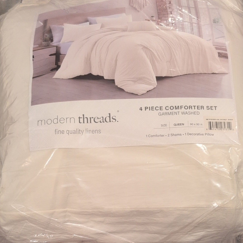 Cream Comforter Set